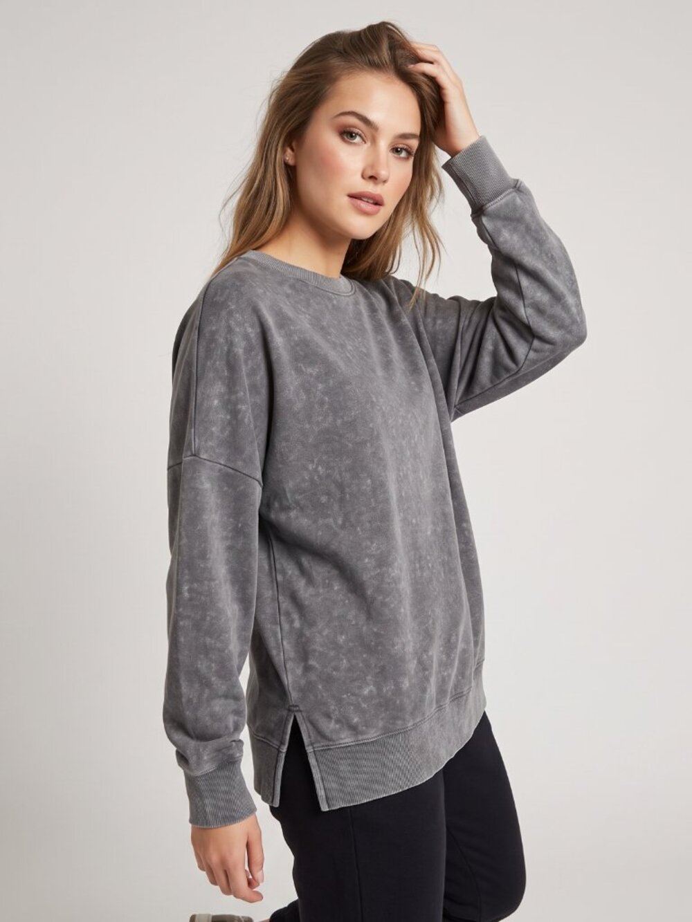 NWOT | Oversized Gray Acid Wash Wash Crewneck Sweatshirt Side Slits | Small